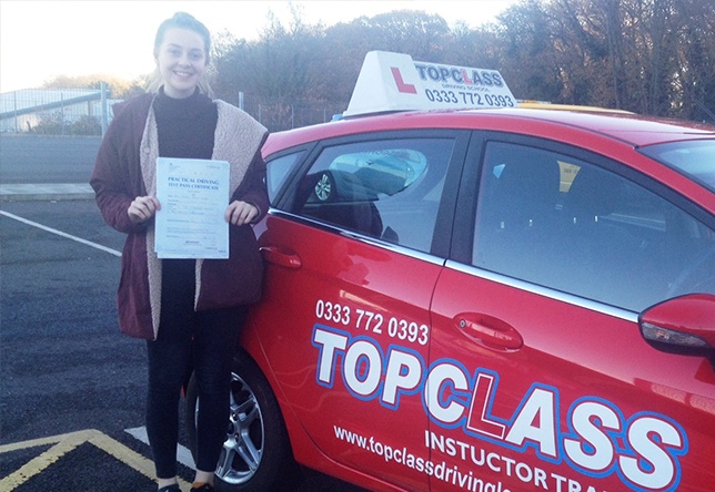 Driving Lesson Test Pass in Sittingbourne - Isobel Clarke