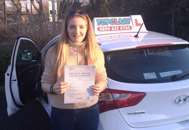 Driving Lesson Test Pass in Gravesend - Charlotte Gutteridge