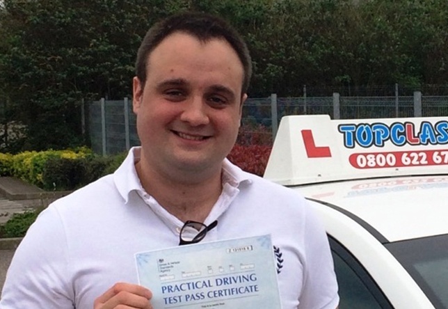 Driving Lesson Test Pass in Gravesend - Daniel Connally