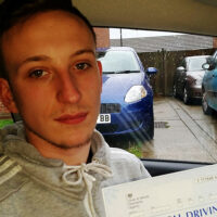 Driving Lessons Sittingbourne - Customer Reviews - Lewis Hurst