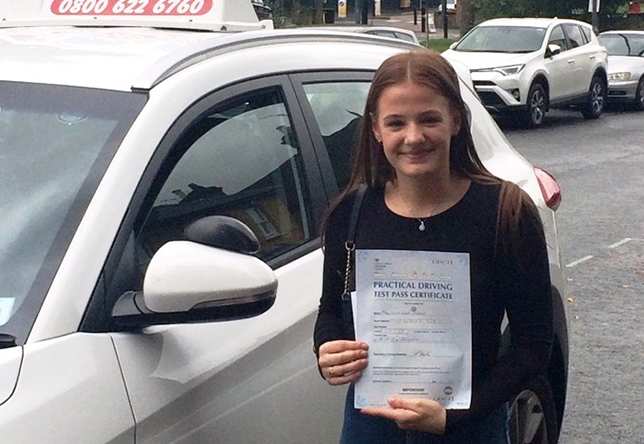 Driving Lesson Test Pass in Gravesend - Lucy Moore