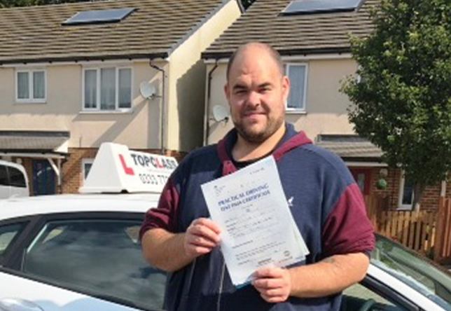 Driving Lesson Test Pass in Gillingham - Daniel Philips