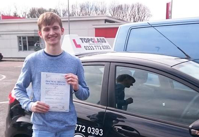 Driving Lesson Test Pass in Gillingham – Alex firestone
