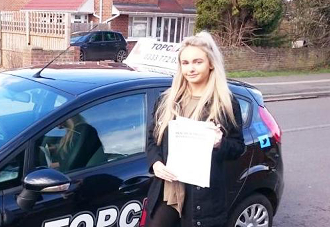 Driving Lesson Test Pass in Gillingham – Leilah