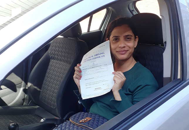 Driving Lesson Test Pass in Maidstone - Ritu Bhardwaj