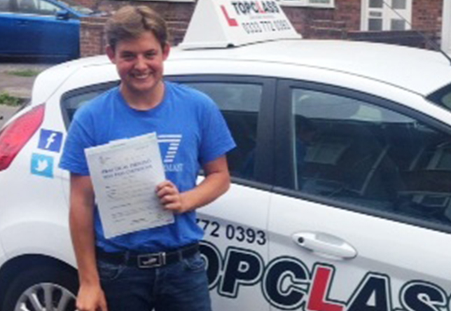 Driving Lesson Test Pass in Gillingham - Harry Puttock