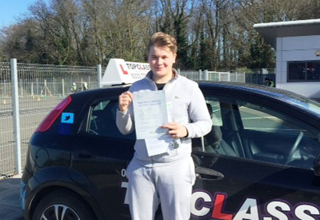 Driving Lesson Test Pass in Strood - Joseph Fellows